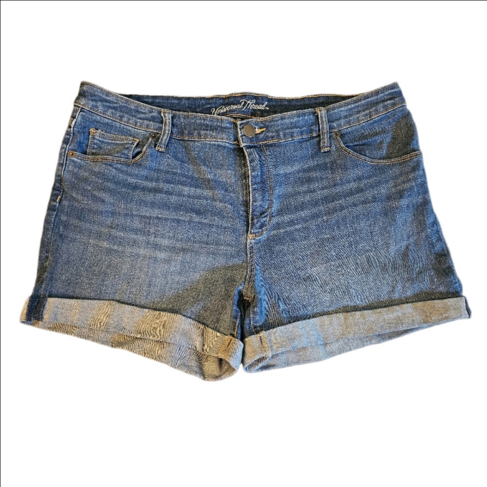 Universal Thread Medium Wash Cuffed Denim Shorts Size 18W